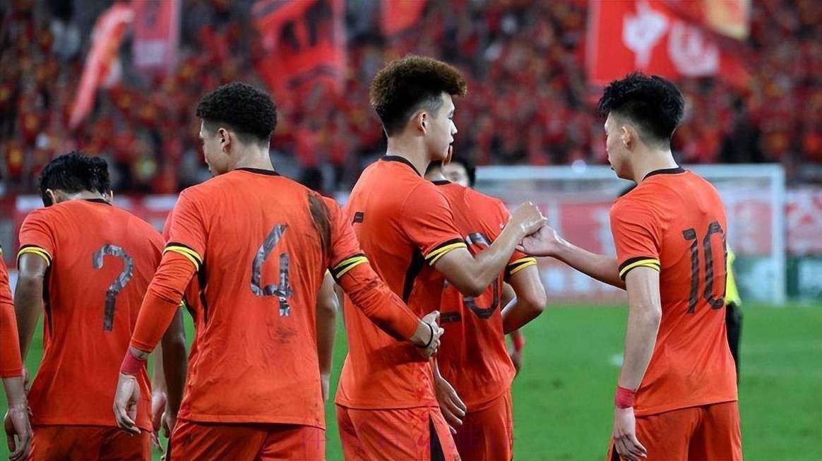 泰国绝平伊拉克!U23国足别大意,末战至少拿1分,或4队同积4分 泰国绝平伊拉克!U23国足别大意,末战至少拿1分,或4队同积4分